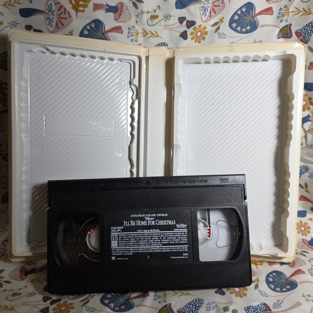 Disney N/A I'll Be Home For Christmas VHS Jonathan Taylor Thomas Holiday Movie